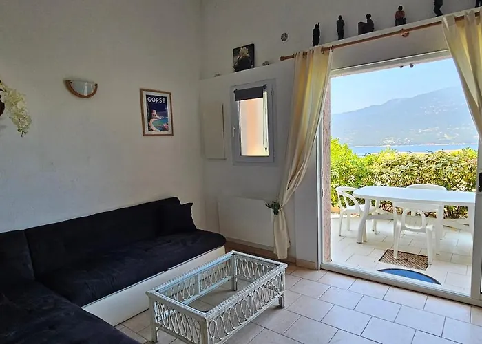 Apartmán T1 Pinedda, Confort-vue Mer- Calme & Soleil