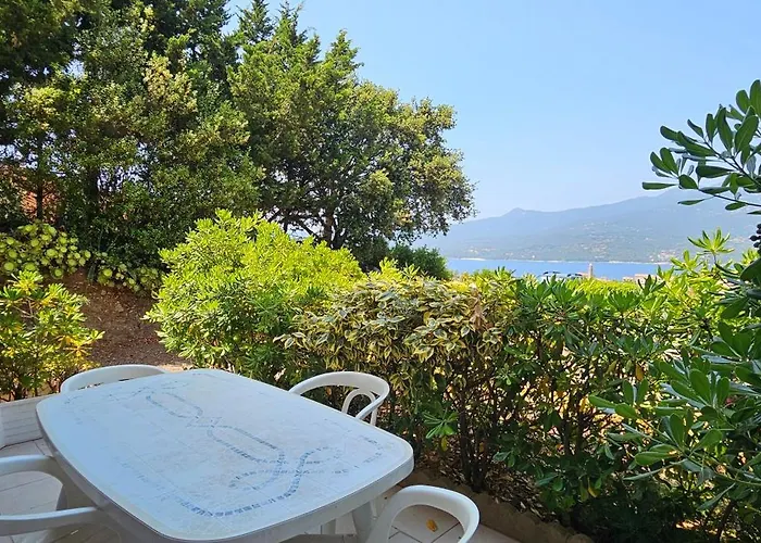 T1 Pinedda, Confort-vue Mer- Calme & Soleil *