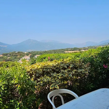 T1 Pinedda, Confort-vue Mer- Calme & Soleil Apartamento *